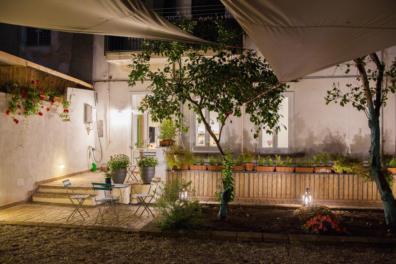 博格威尔日尼花园住宿加早餐旅馆 那不勒斯 外观 照片